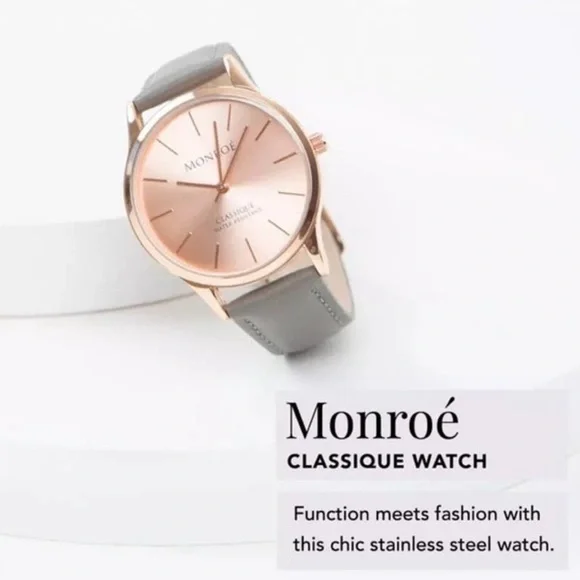 MONROÉ Watch | Accessories | Monro Classique Watch In  display picture 2